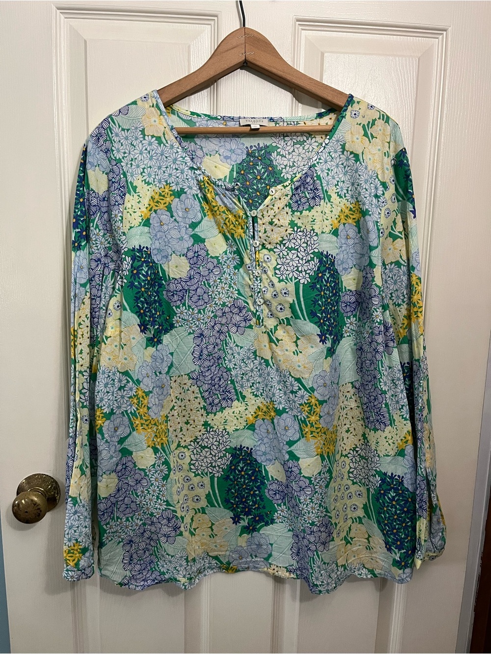Talbots 100% Cotton Cluster Garden Button Blouse Size XL